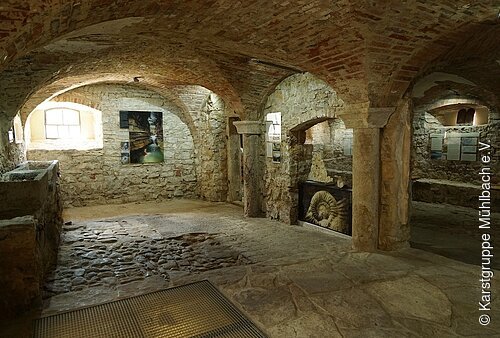 Ausstellung Stein.Wasser. Höhle Mühlbach